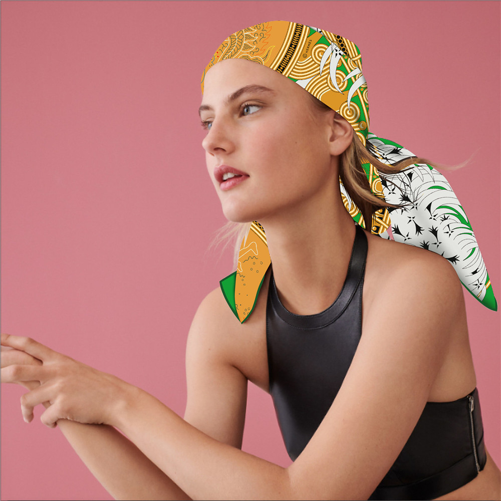 Women'S Fashion Day - Triangle Silk Scarf Shawls Luxury Designer
