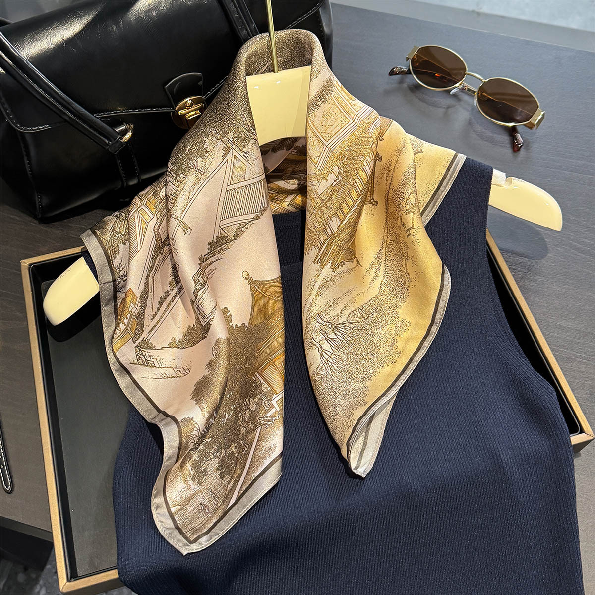 Brand 100% Natural Silk Scarf  - Women'S Fashion Poncho recensie en prijs