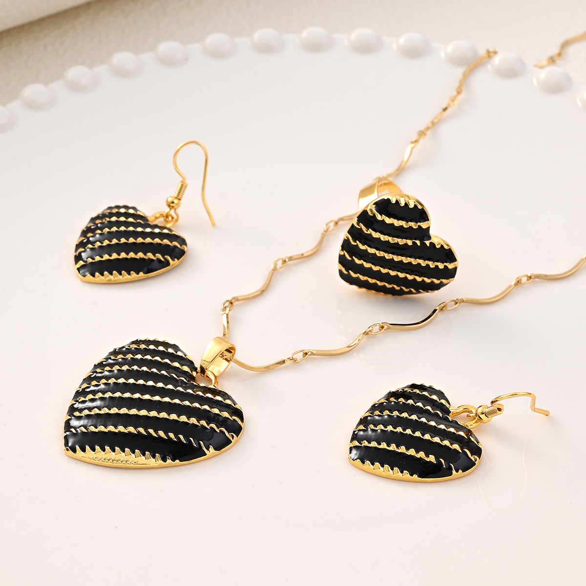 Stylish Black Bilum Pendant Ne - Women Fashion Png recensie en prijs