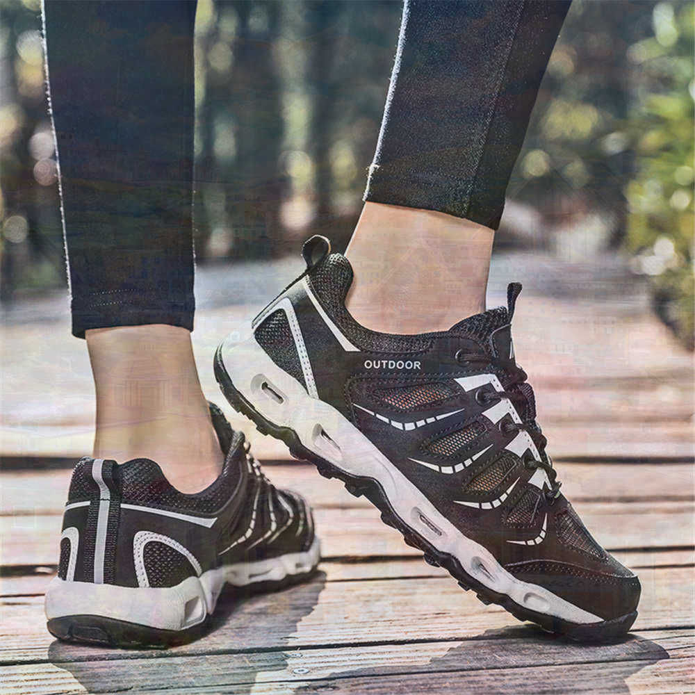 Sumer Round Tip Silver Sneaker - Women Fashion Over 40 recensie en prijs
